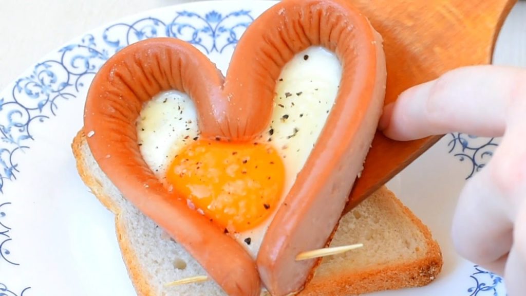 Why is Food Packaging Important? 2022 Guide Emlii