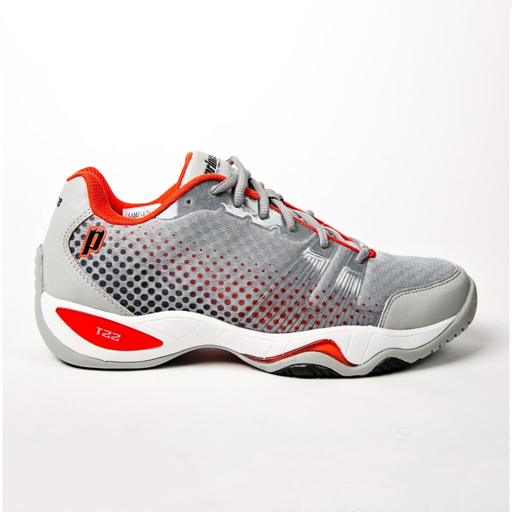 5 Best Tennis Shoes for Flat Feet in 2024 - Emlii