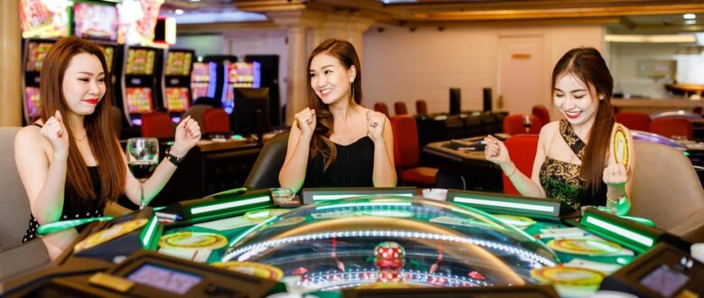 Dress Code in Asian Casinos - 2021 Guide - Emlii