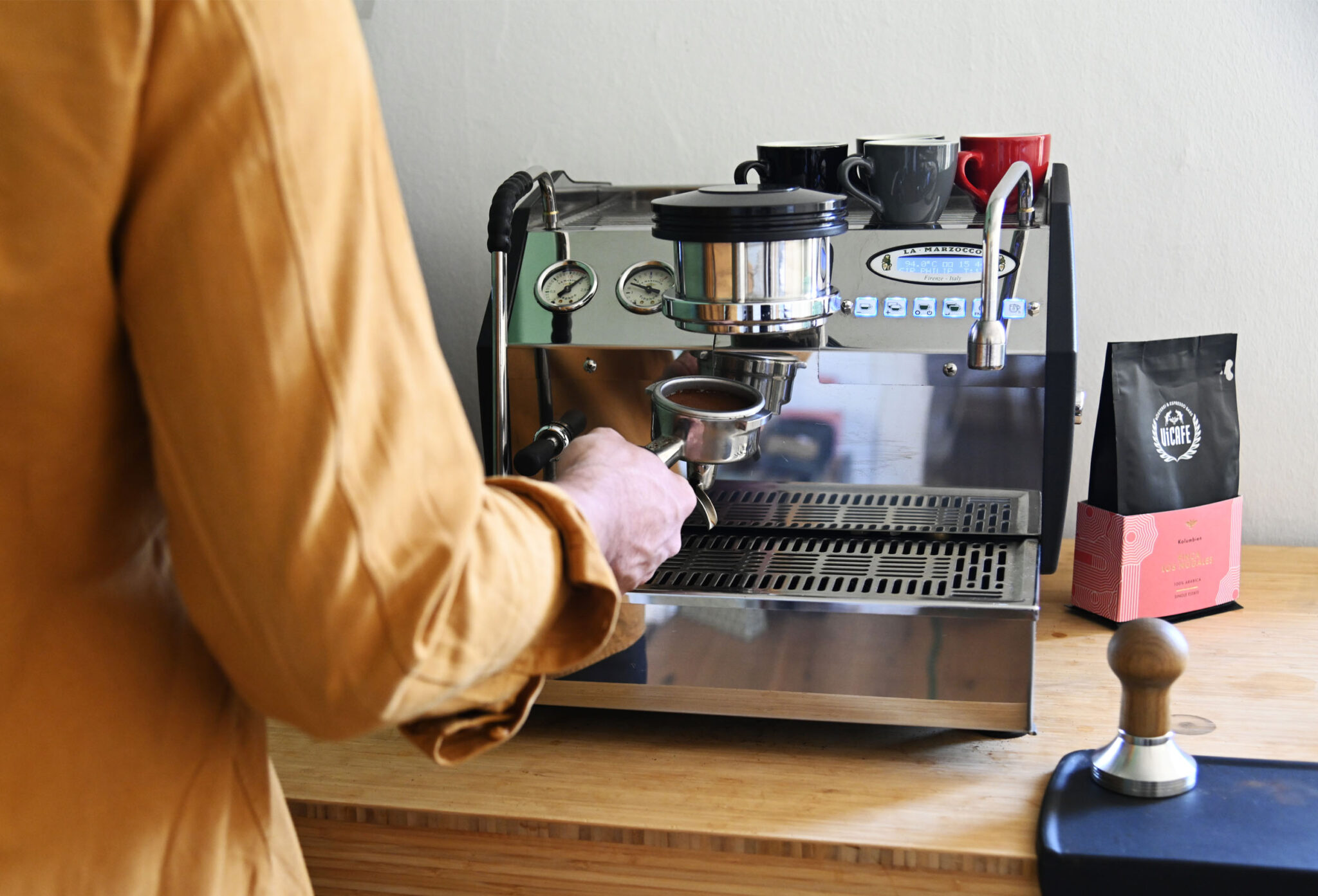 5 Reasons to Purchase a Coffee Pouch Machine 2022 Guide Emlii