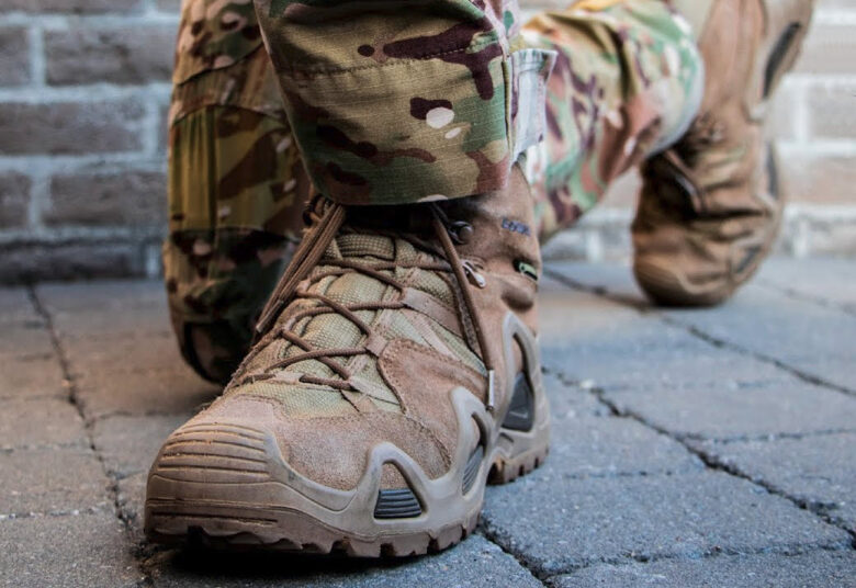 Why Military Boots are Great for Backpacking 2022 Guide Emlii